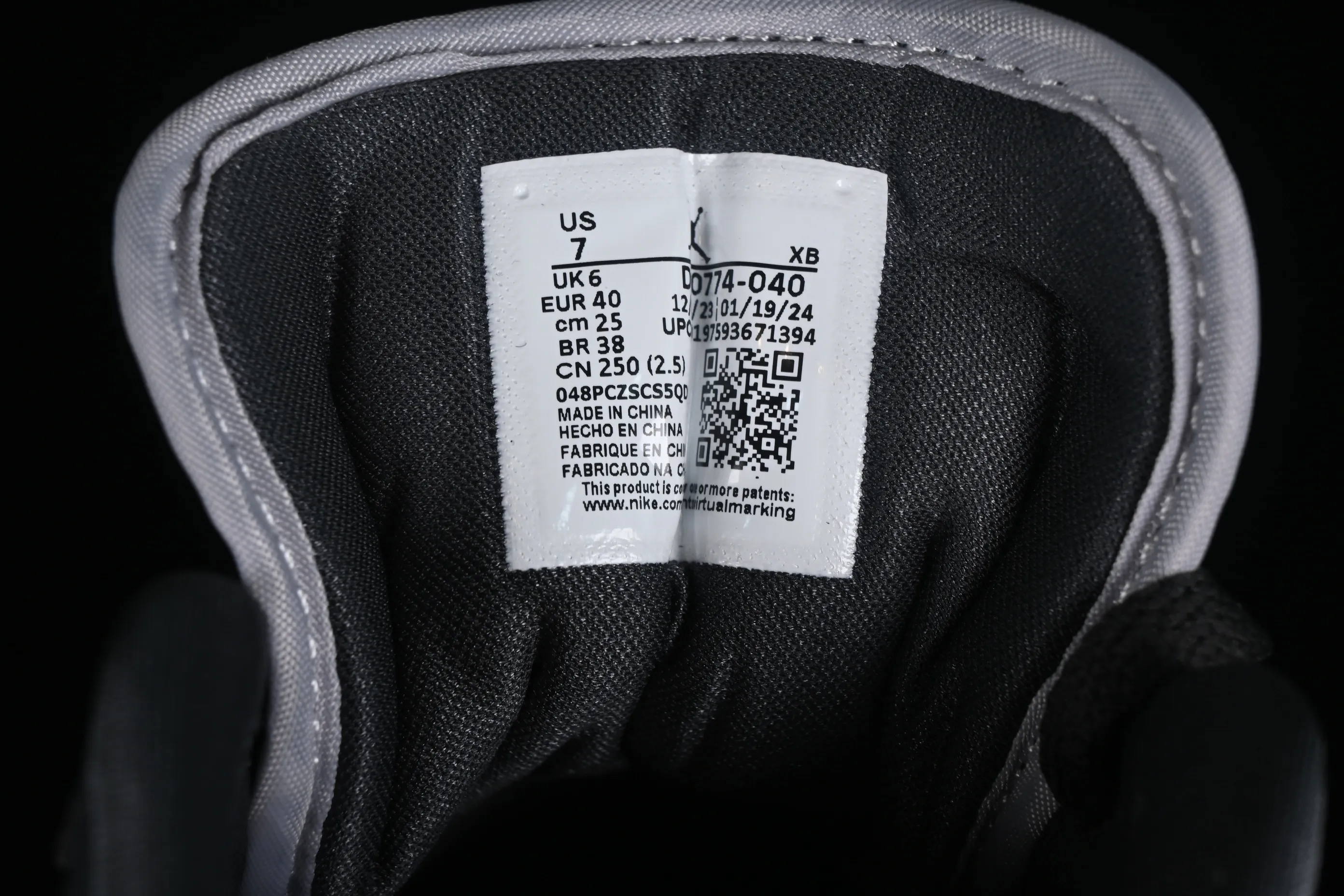 All categories Air Jordan Jordan series basketball shoes Air Jordan 1 Low Air Jordan 1 Low AJ1 Joe 1 black gray blue hook low-top cultural basketball shoes DC0774-040